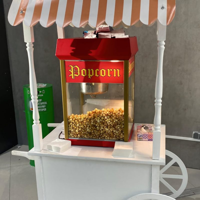 попкорн с логотипом